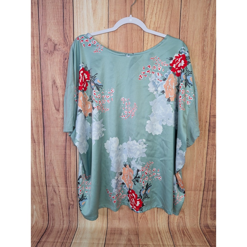 Ellos Floral Short Sleeve Top Womens Plus Size 1X 22/24 Sage Green